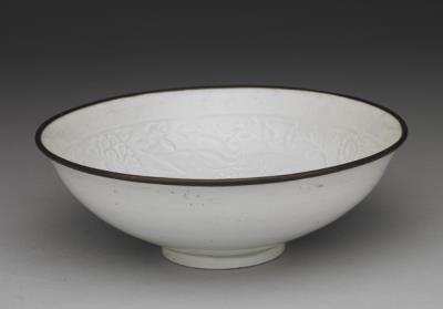 图片[3]-Bowl with impressed design of phoenix and flowers, Jindezhen type ware, Southern Song to Yuan dynasties, 13th-14th centuries-China Archive